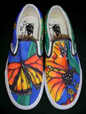 butterfly-art-shoes-tn.jpg